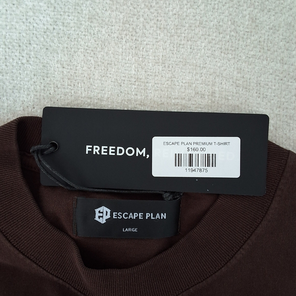Escape Plan Brown Mens Exit Strategy Shirt Large - Picture 2 of 2